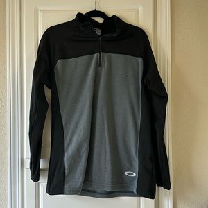 Oakley Men’s Pullover